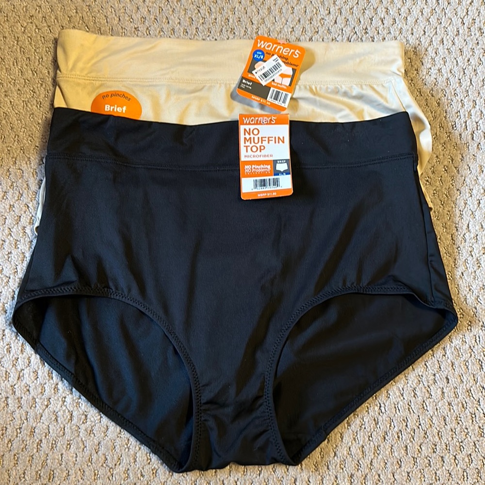 Warner’s briefs set of two